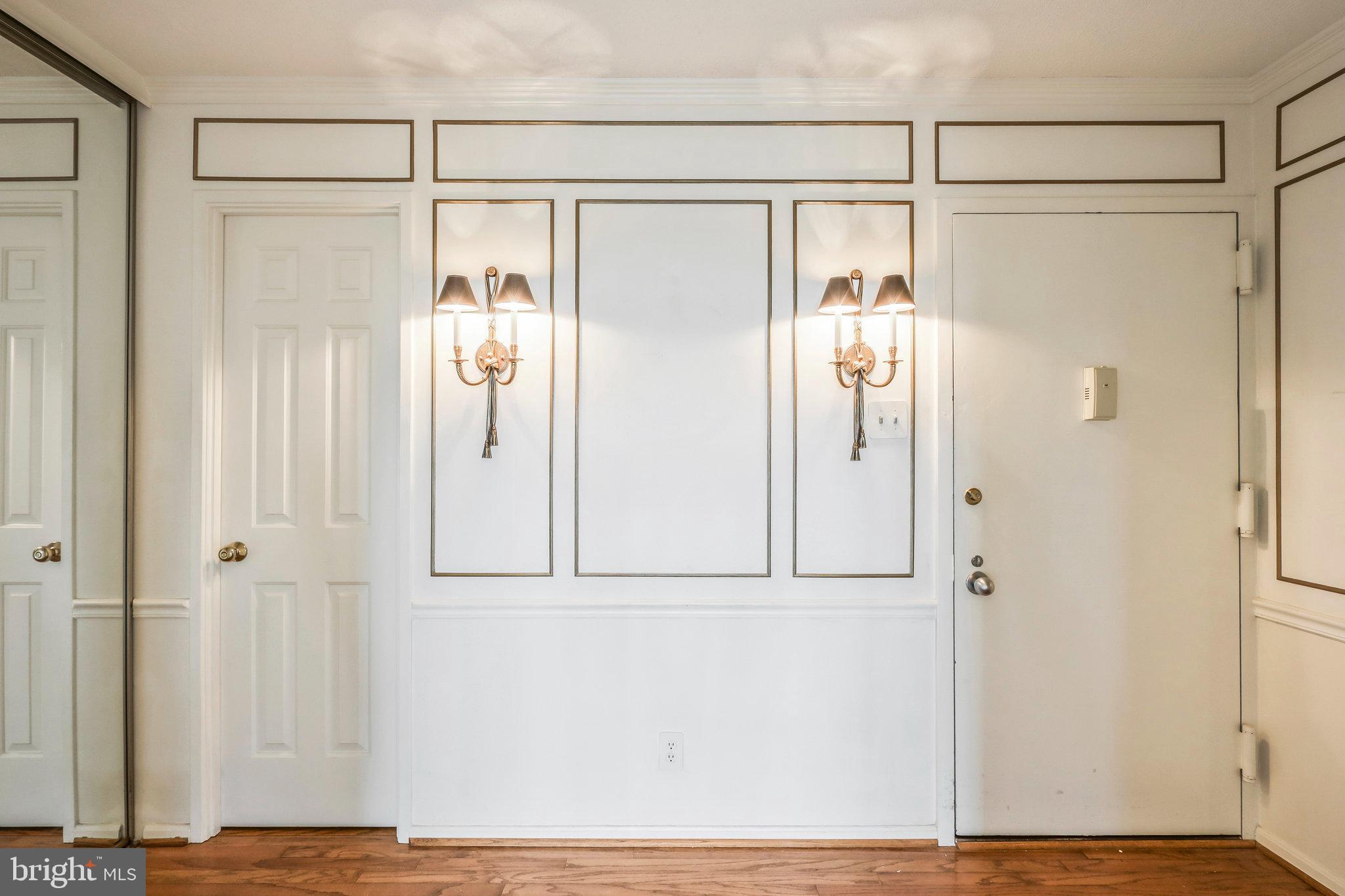 309 Yoakum Pkwy #1218