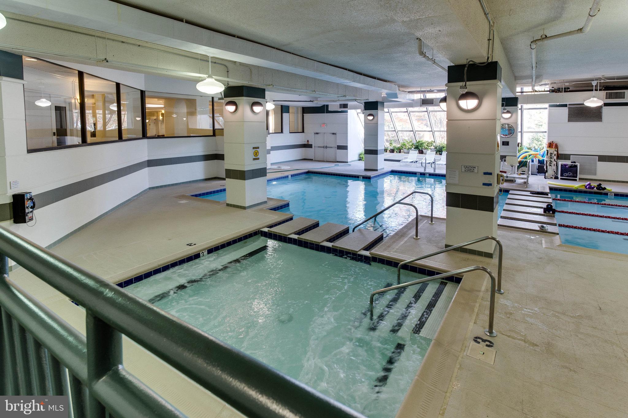 309 Yoakum Pkwy #1218
