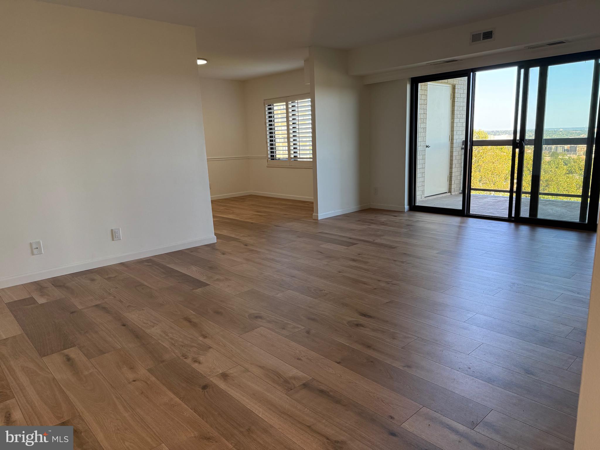 309 YOAKUM PARKWAY 1218