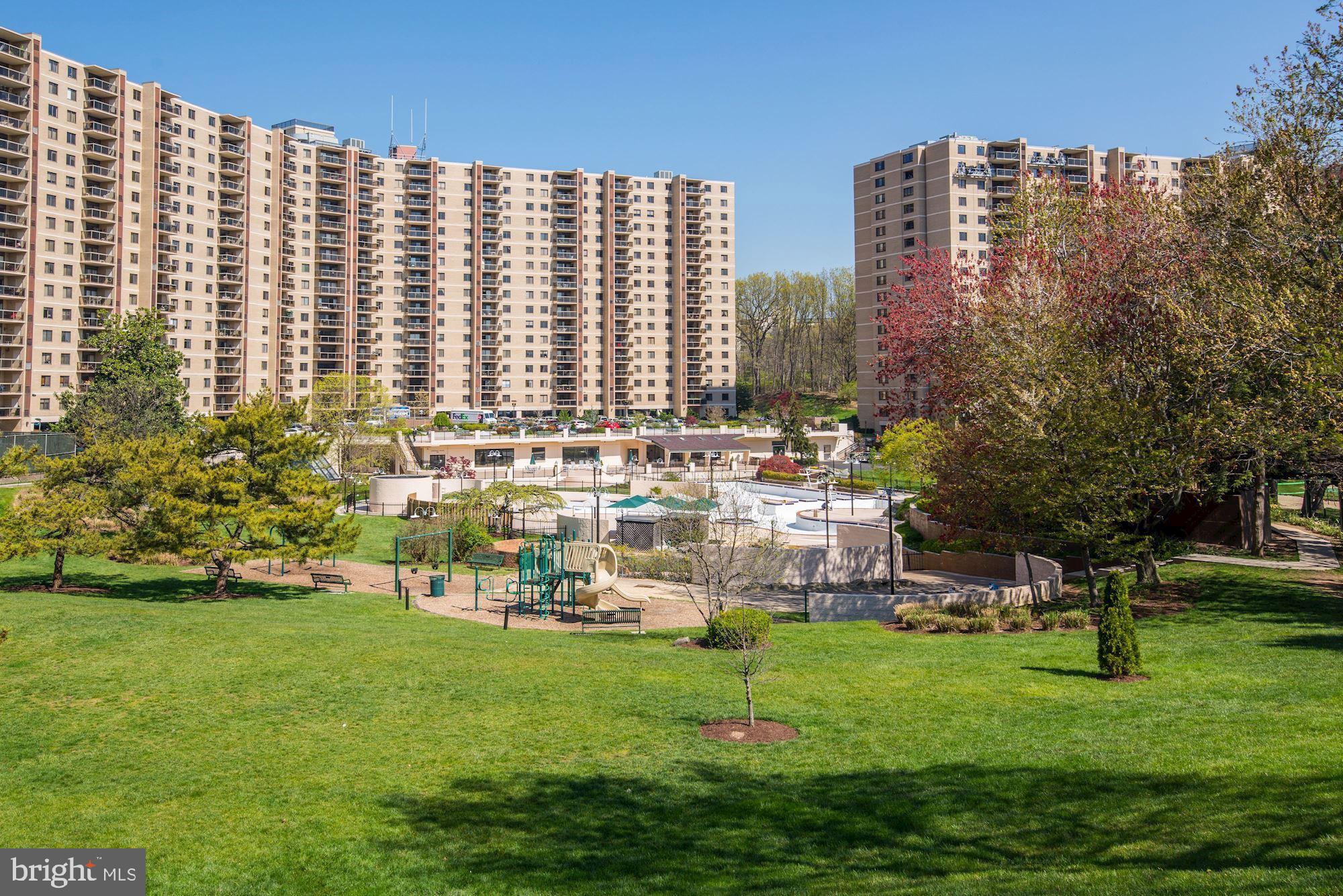 309 YOAKUM PARKWAY 1218