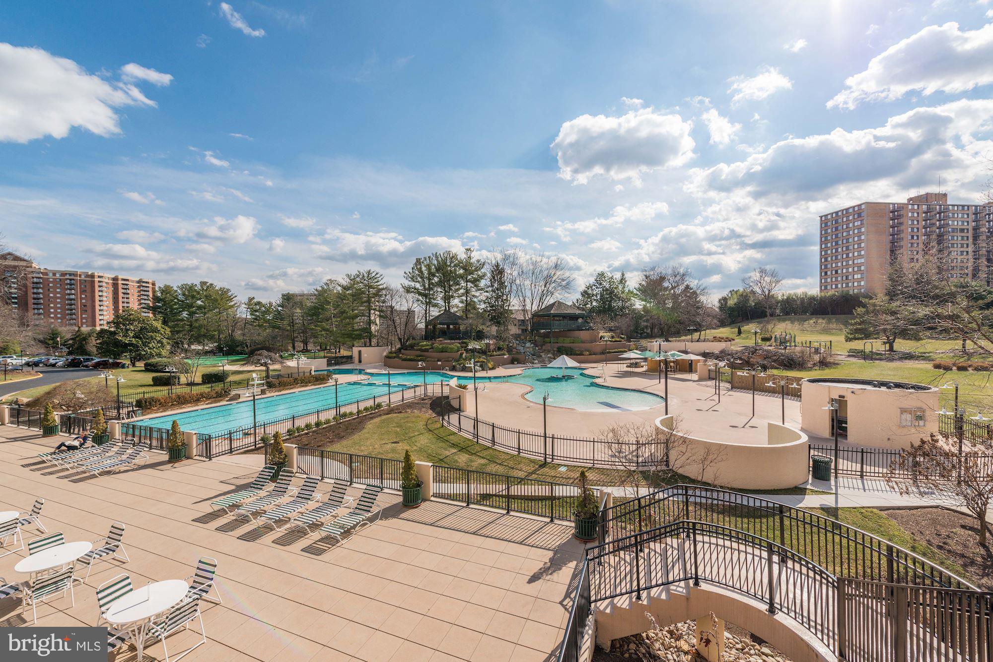 309 YOAKUM PARKWAY 1218