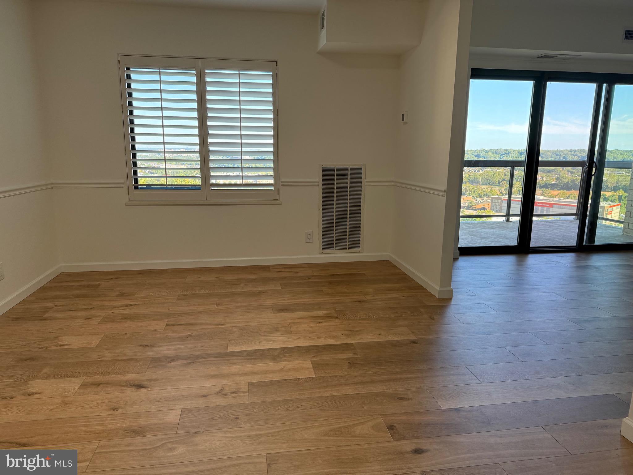 309 YOAKUM PARKWAY 1218
