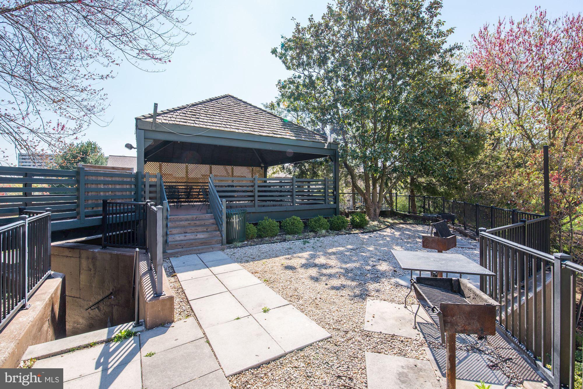309 YOAKUM PARKWAY 1218