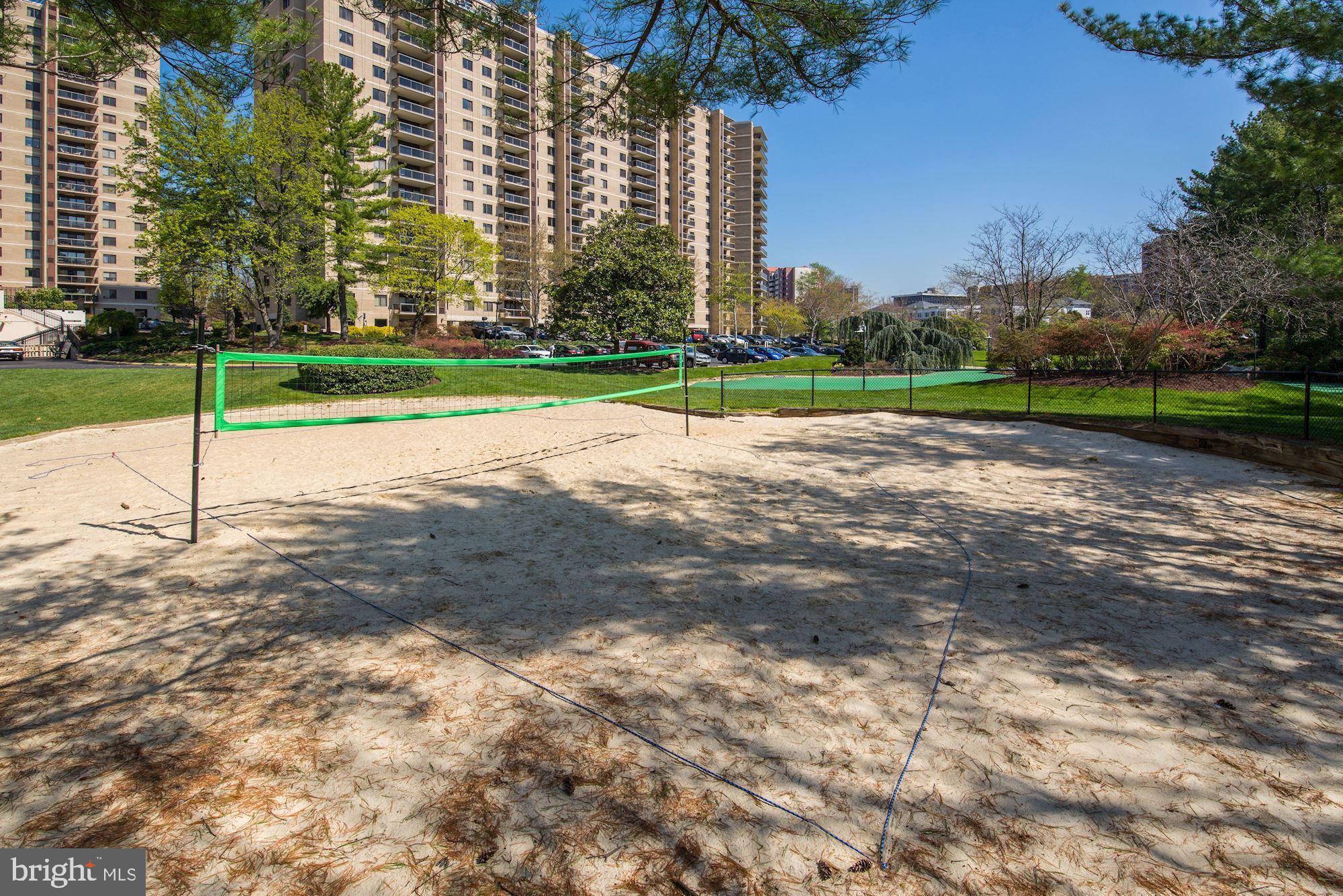 309 YOAKUM PARKWAY 1218