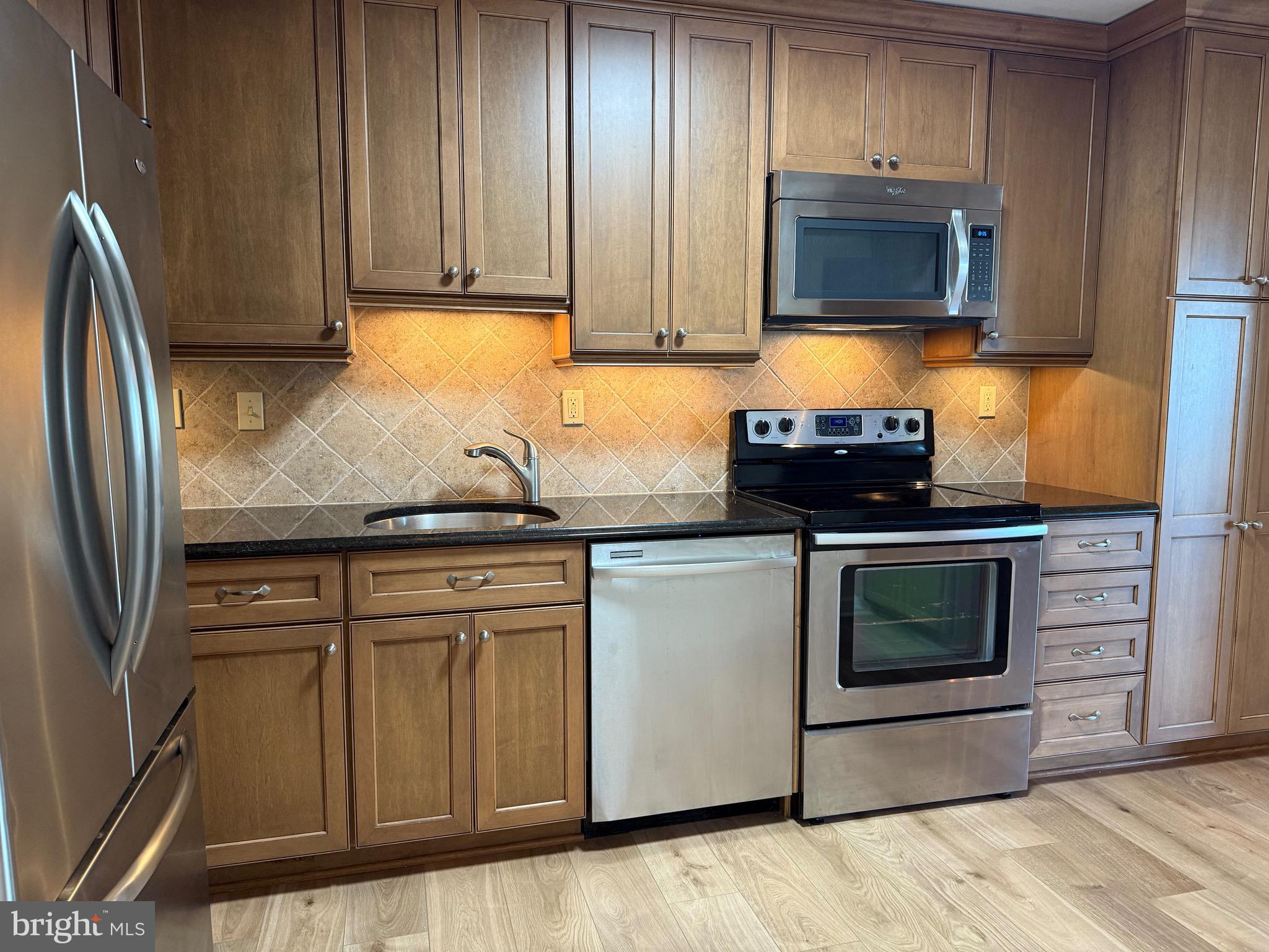 309 YOAKUM PARKWAY 1218