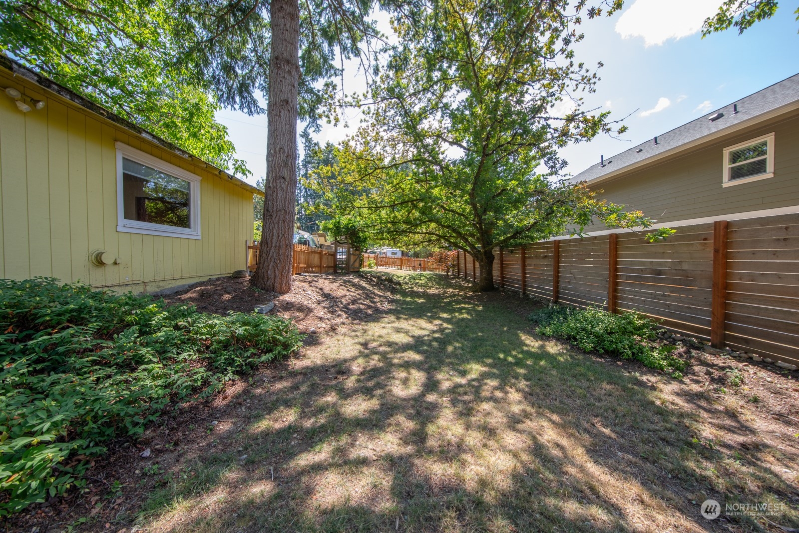 260 SE Donnelly Lane