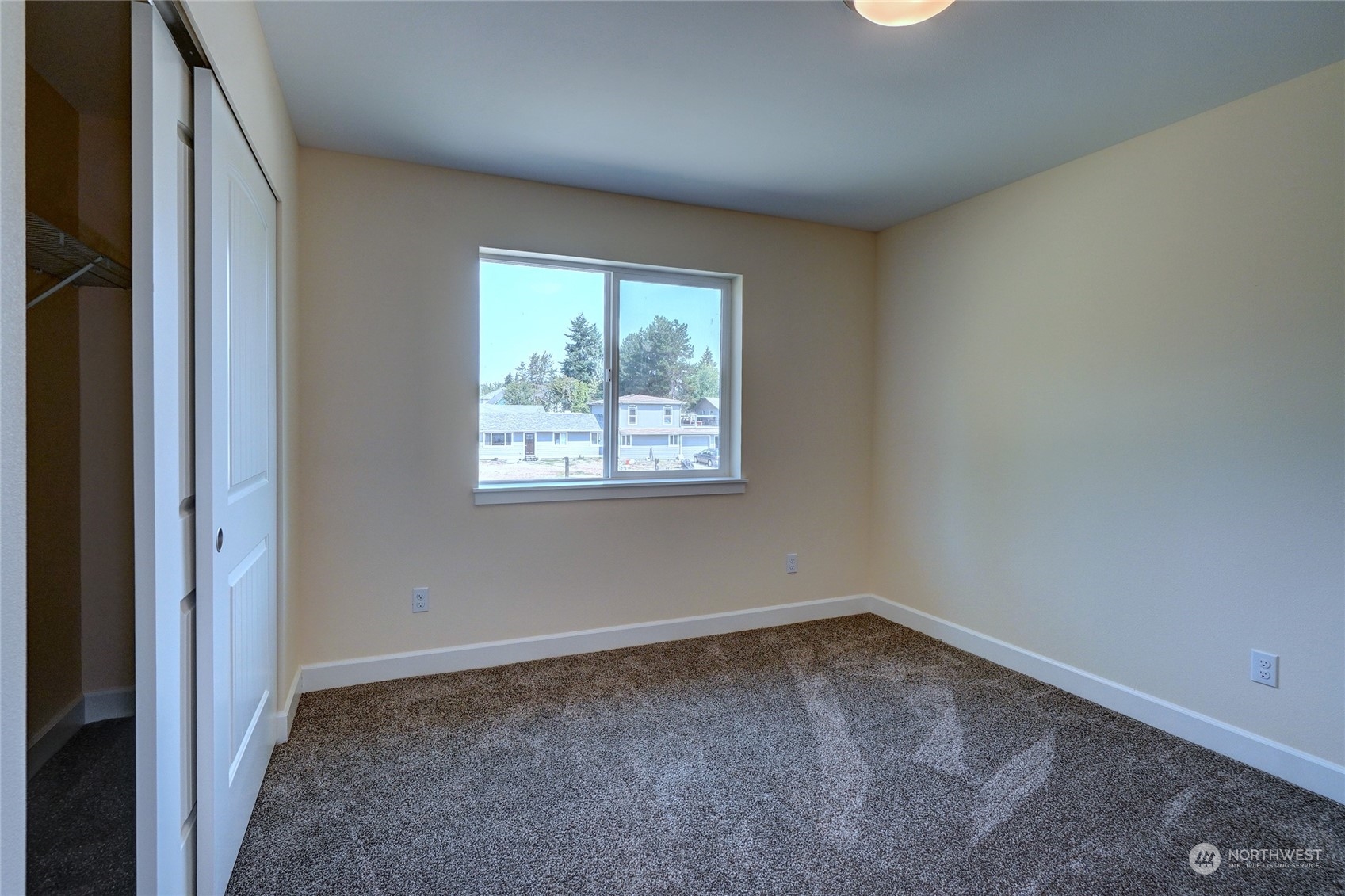 10705 36th Street E
