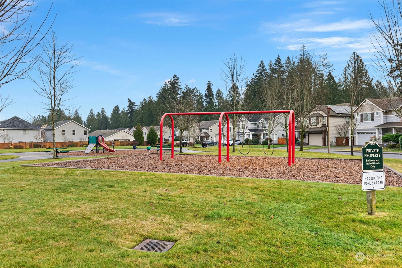 2728 SW Egret Street