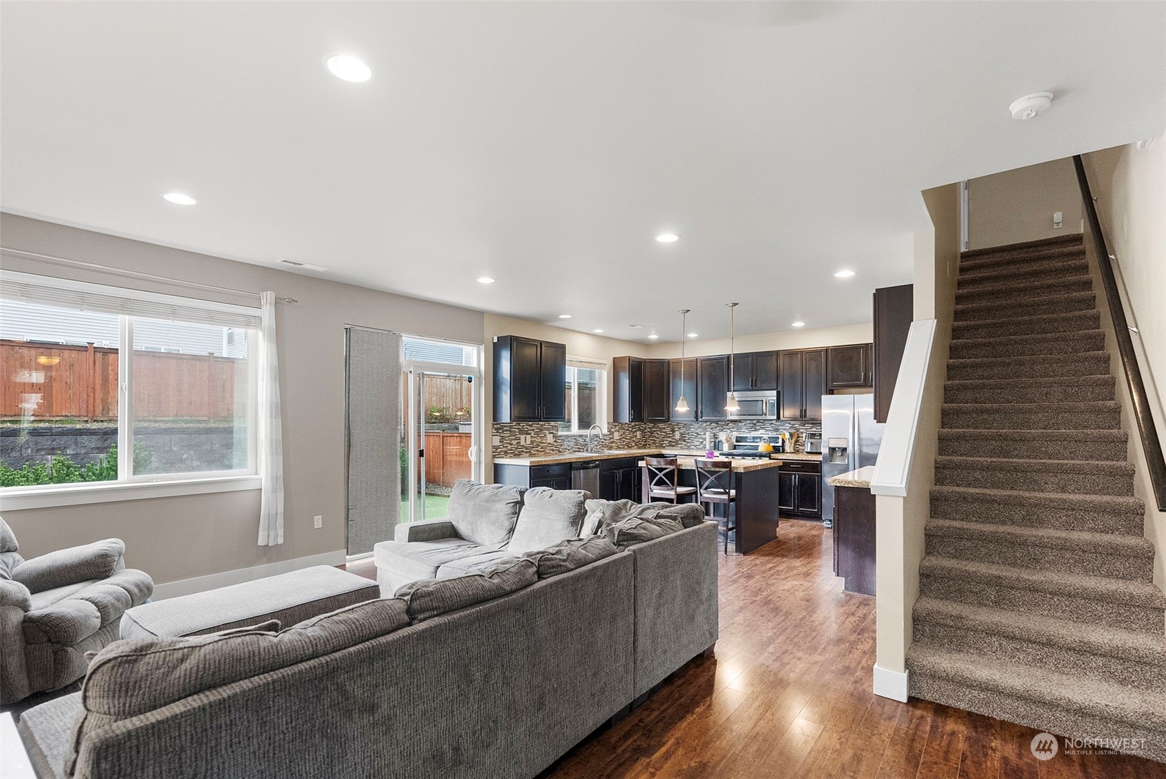 2728 SW Egret Street