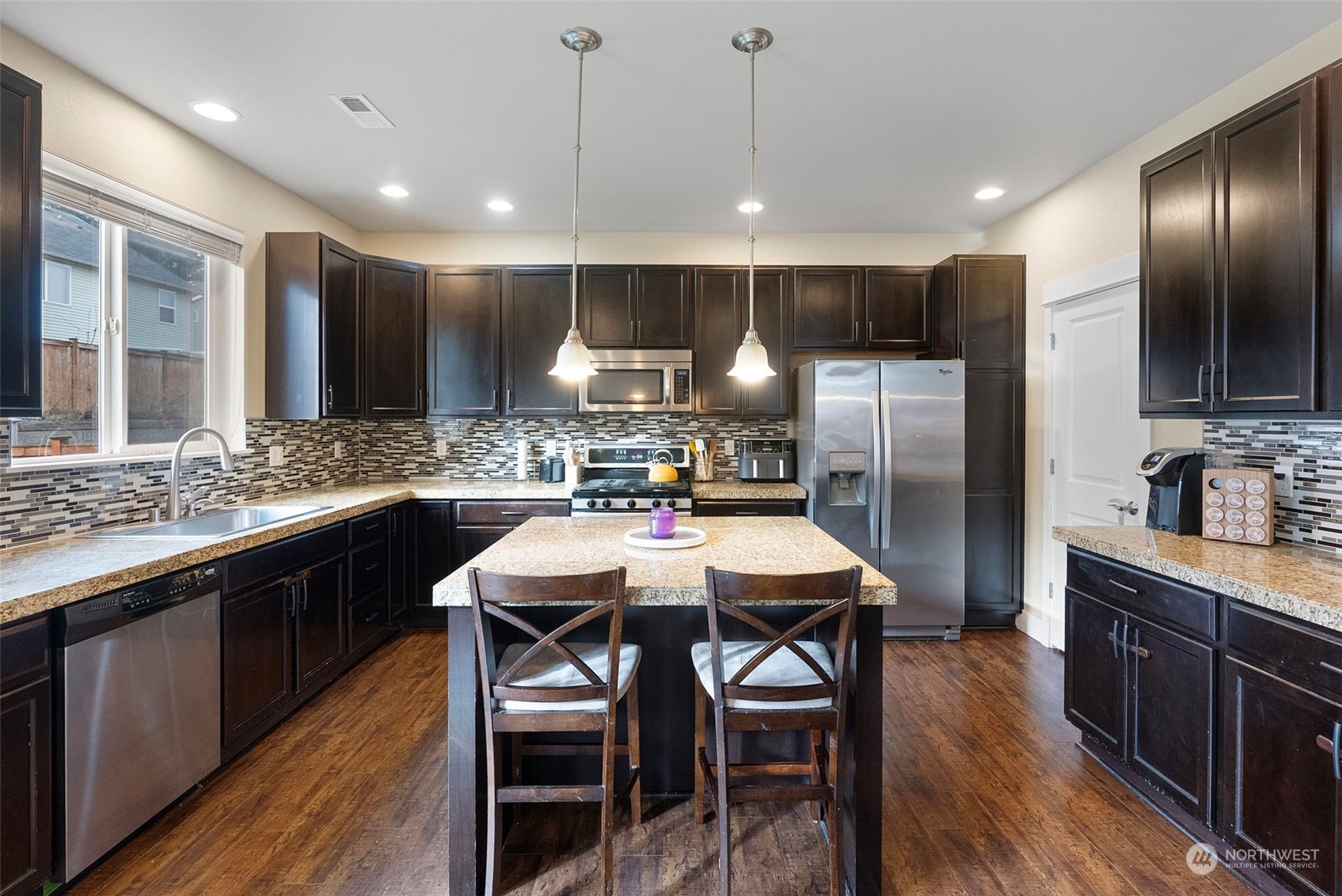 2728 SW Egret Street