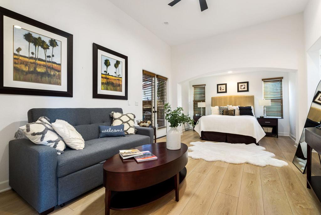 55540 Medallist Drive