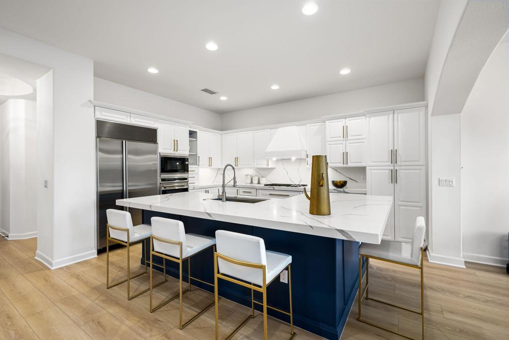 55540 Medallist Drive