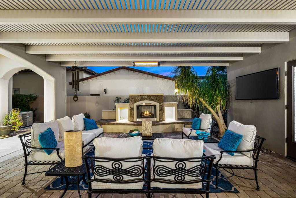 55540 Medallist Drive