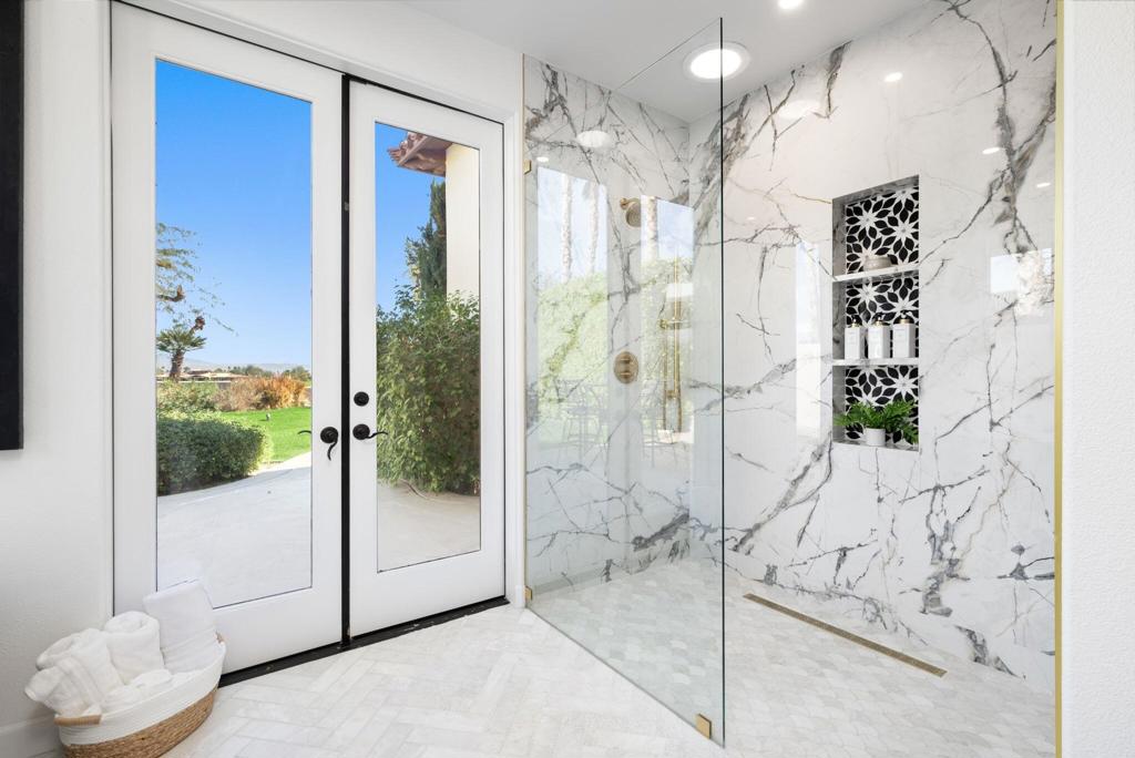 55540 Medallist Drive