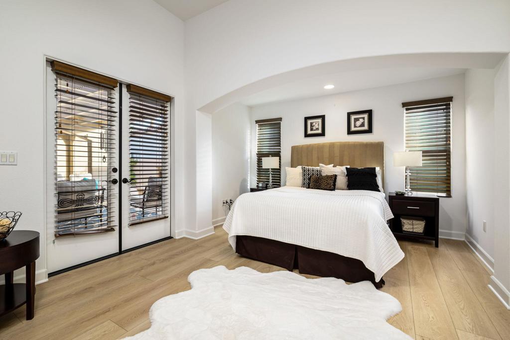 55540 Medallist Drive