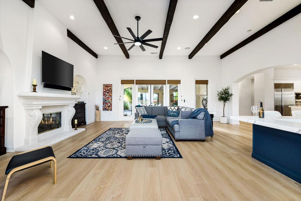 55540 Medallist Drive