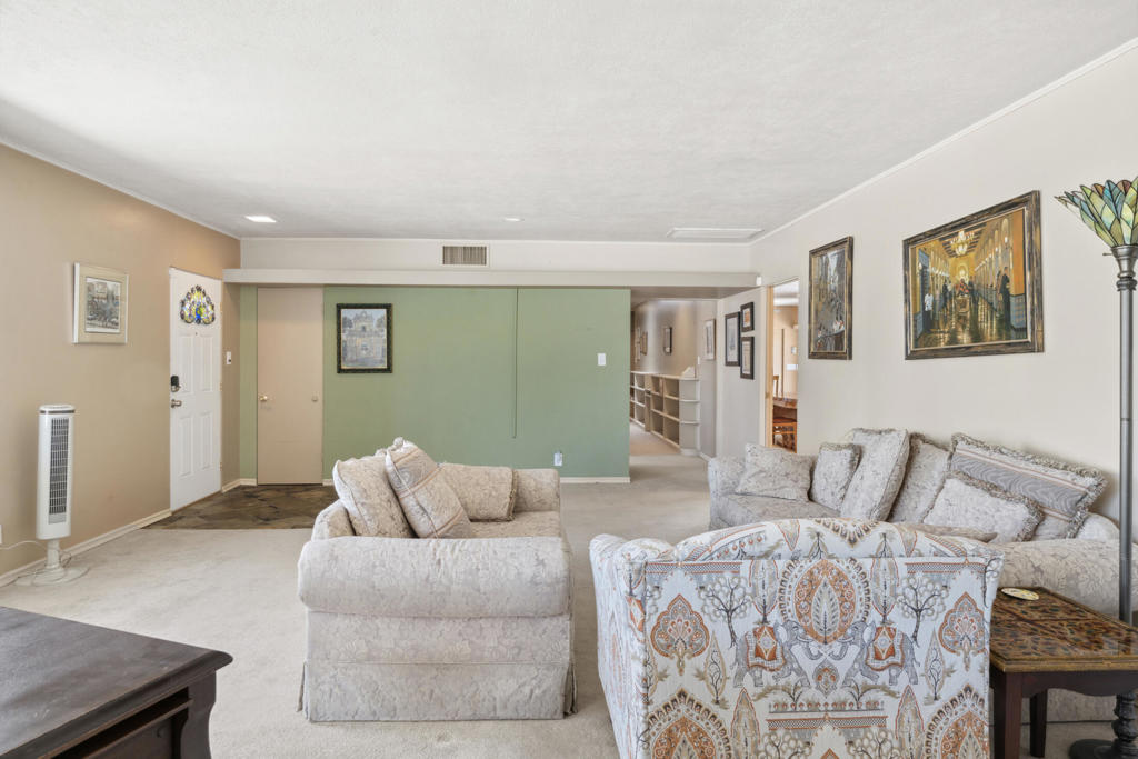 1165 Linda Vista Road