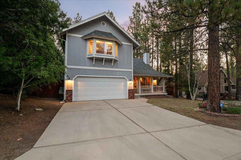 433 Eton Lane