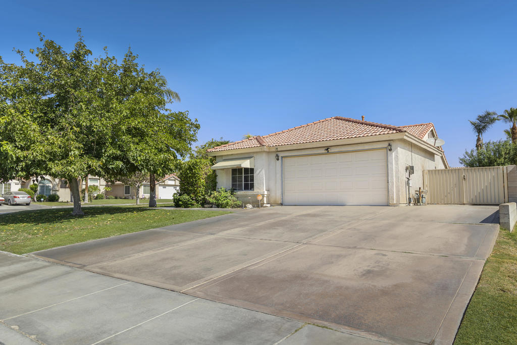 78710 La Palma Drive