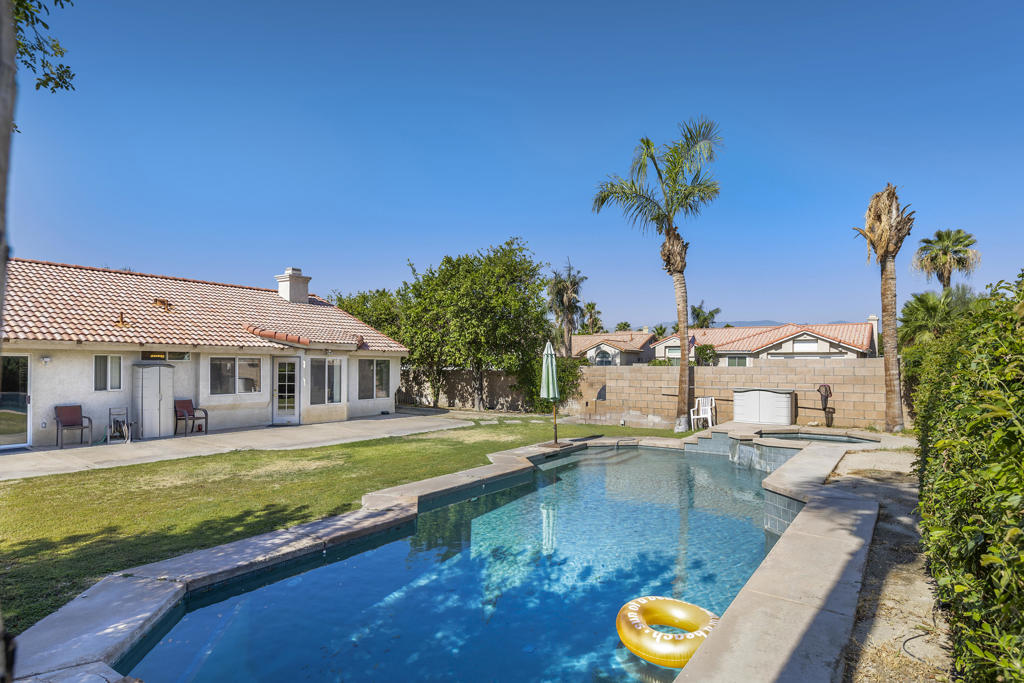 78710 La Palma Drive