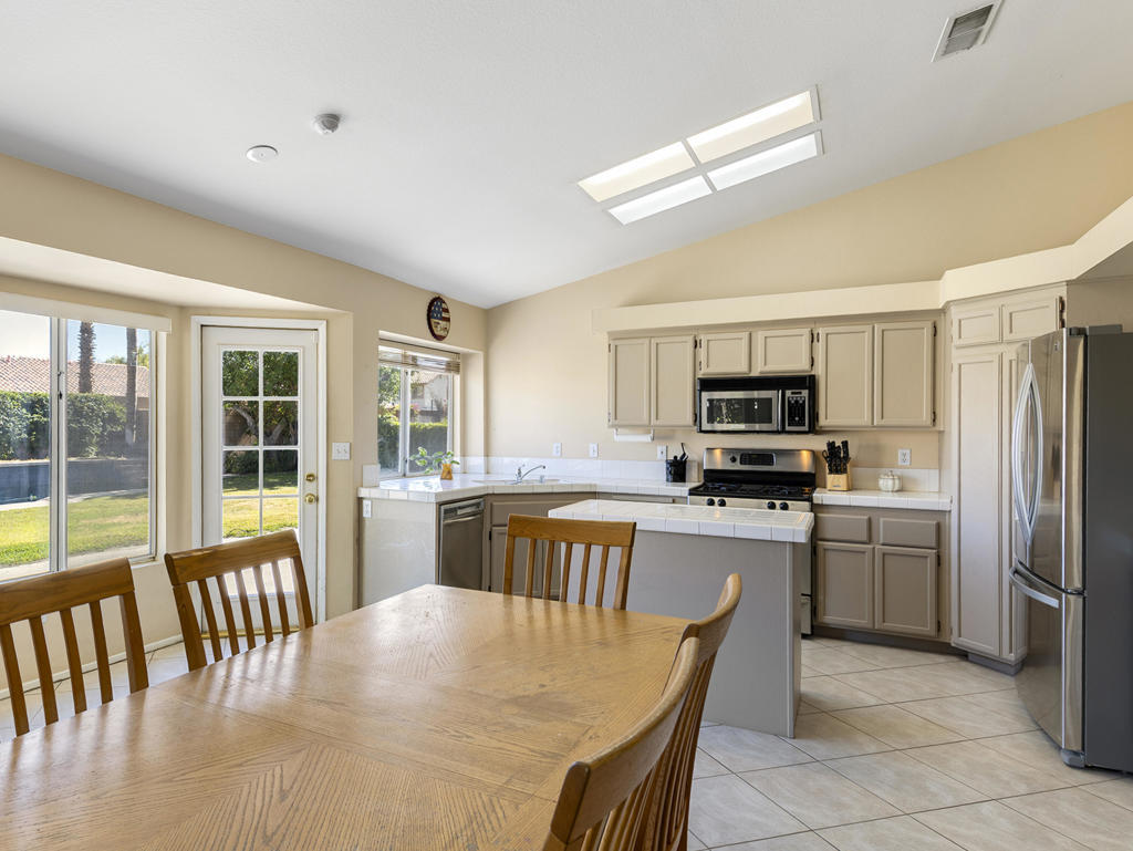 78710 La Palma Drive