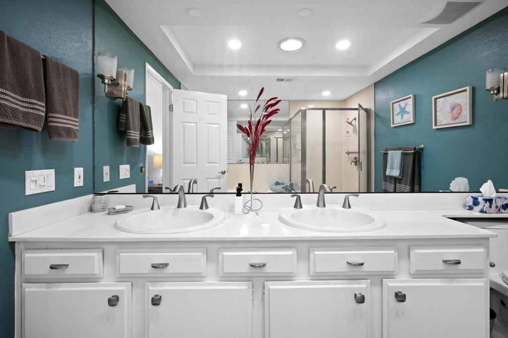 69 Camino Arroyo N N