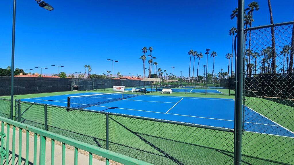 69 Camino Arroyo N N