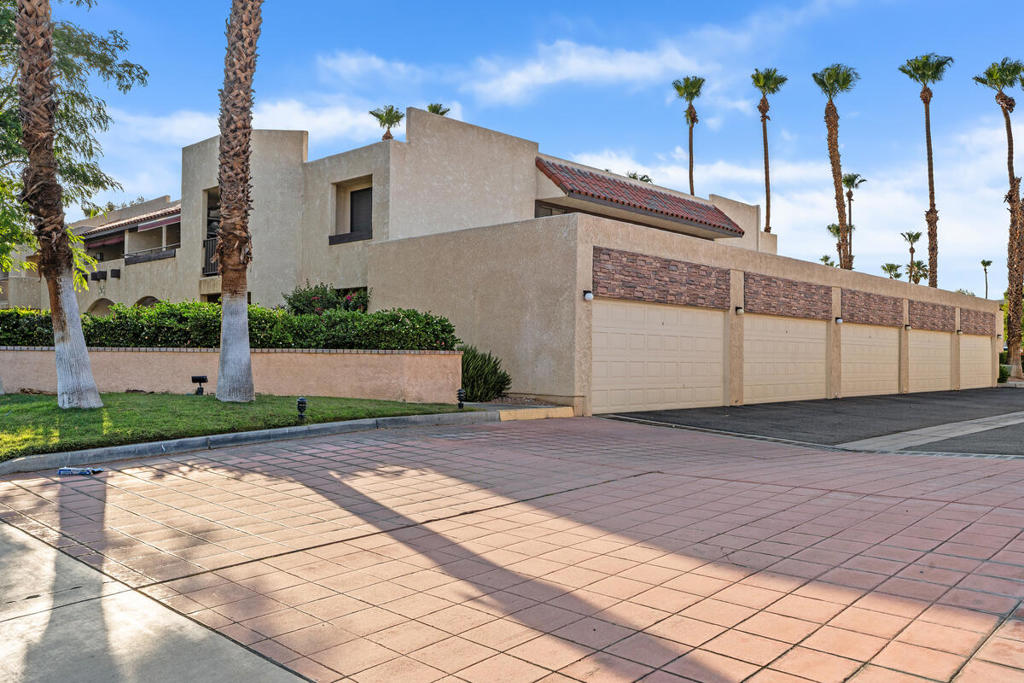 200 E Racquet Club Road 69