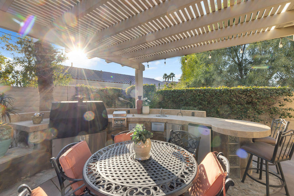 81367 Avenida Madrid