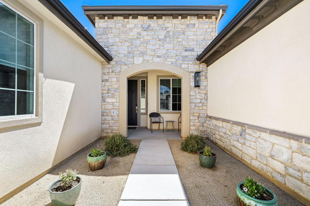 81855 Vida Bella Drive