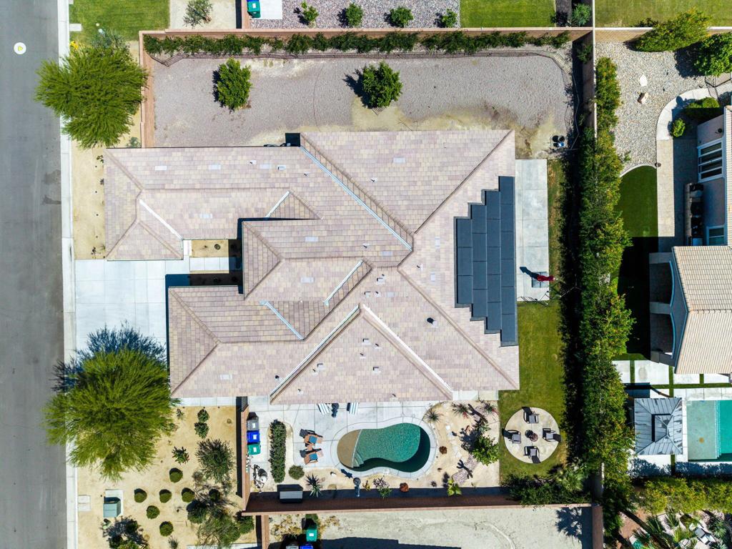 81855 Vida Bella Drive