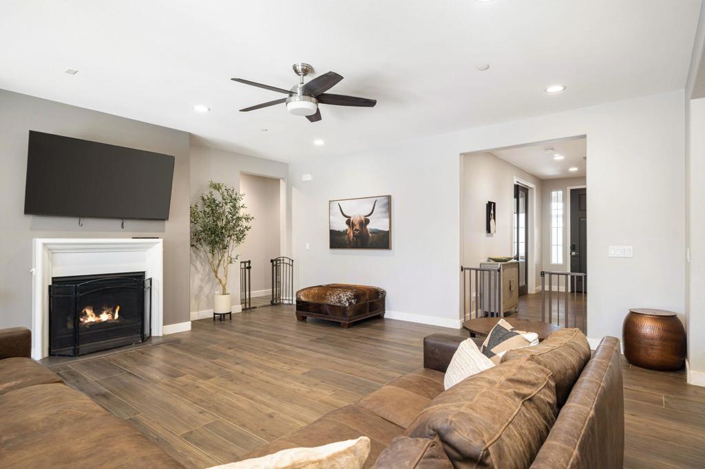 81855 Vida Bella Drive