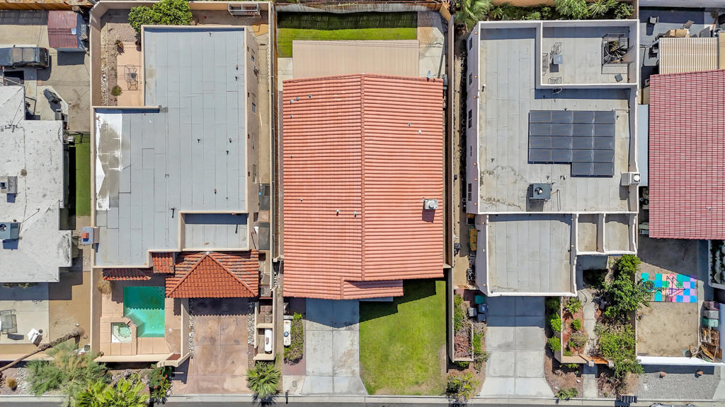 52300 Avenida Herrera