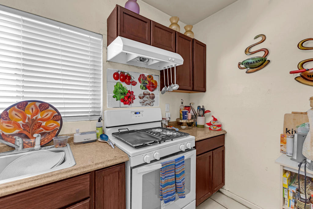 32957 Pueblo Trail