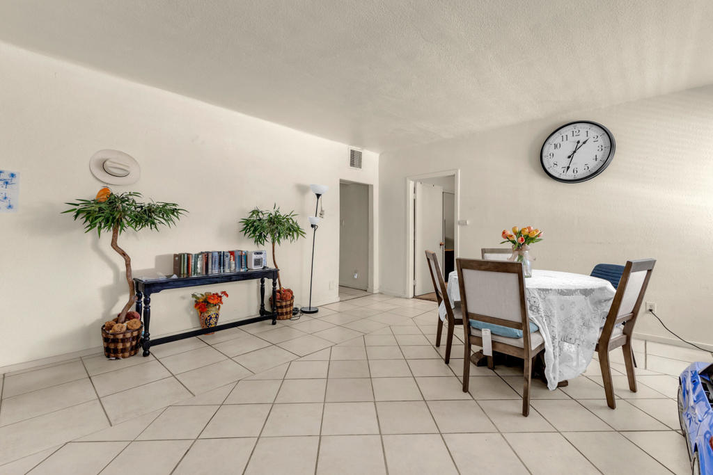 32957 Pueblo Trail
