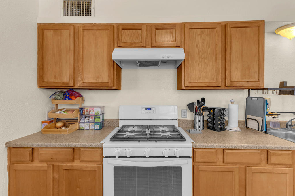 32957 Pueblo Trail