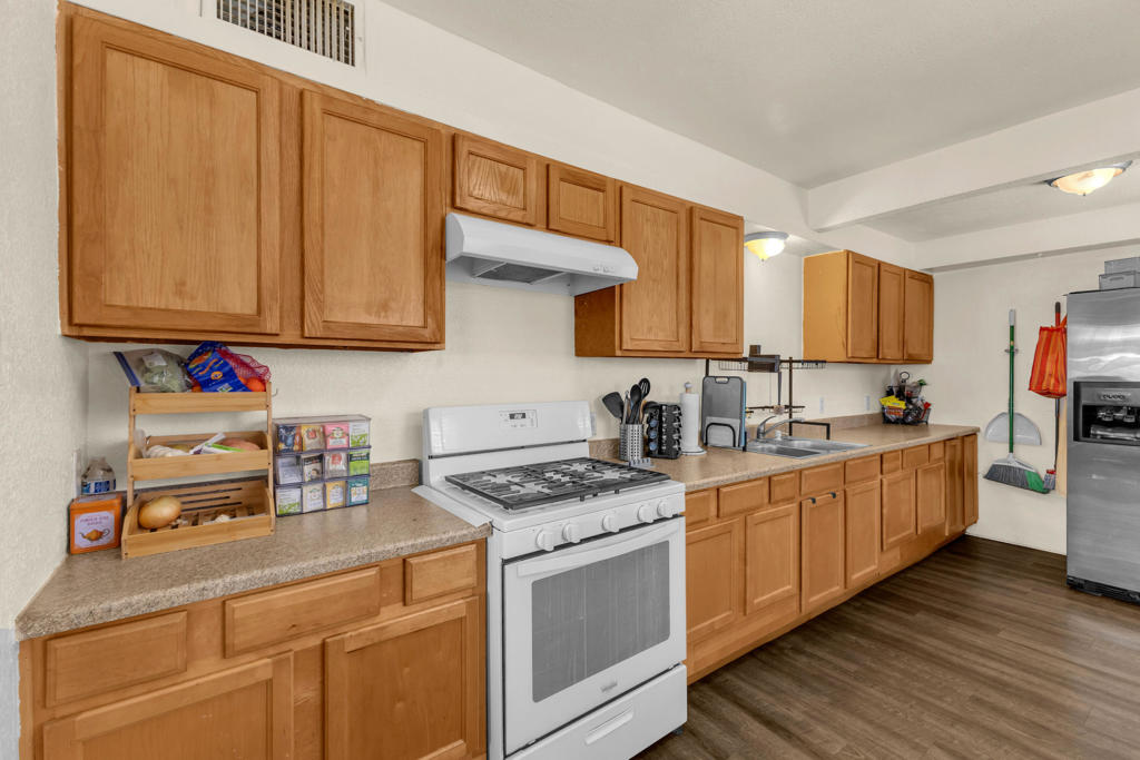 32957 Pueblo Trail