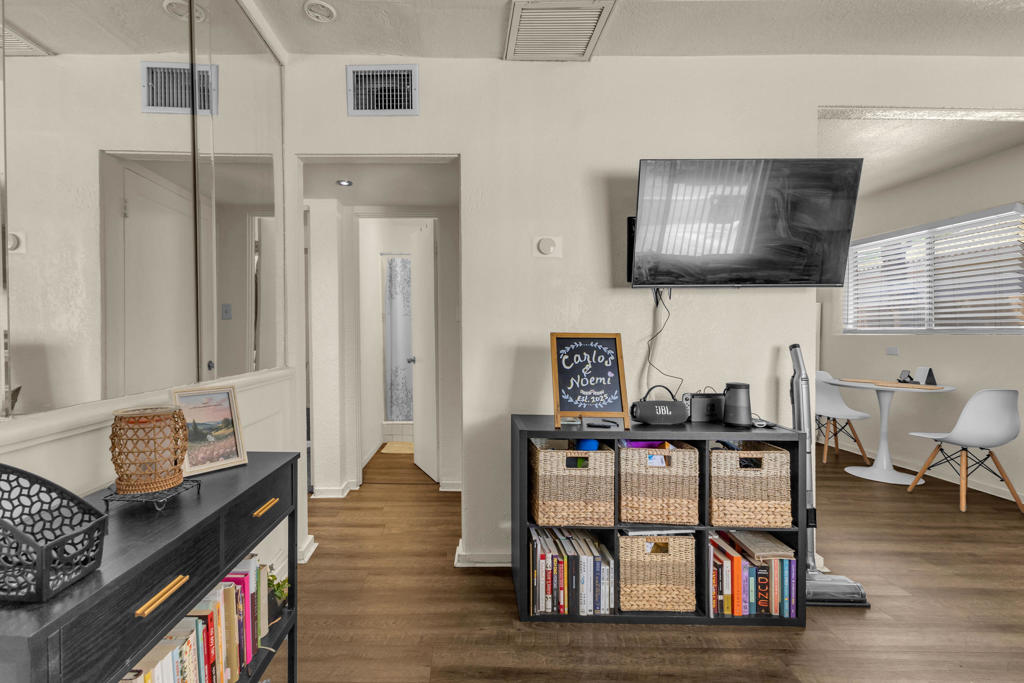 32957 Pueblo Trail