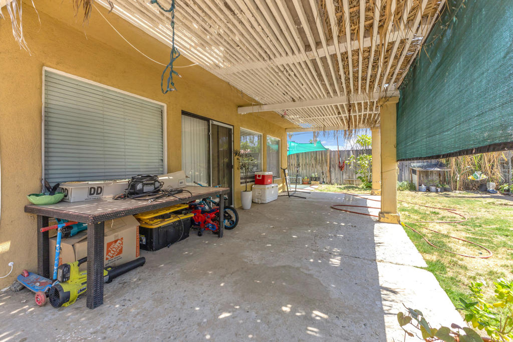 32957 Pueblo Trail