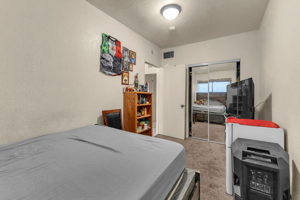 32957 Pueblo Trail