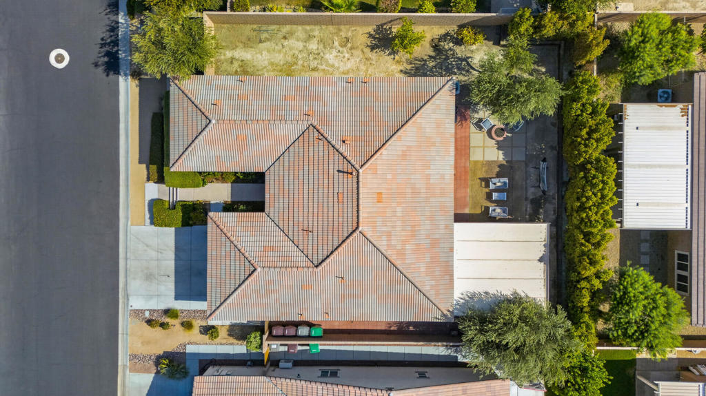 42820 Gazapo Court
