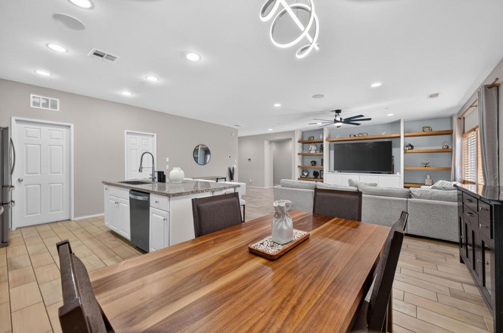 42820 Gazapo Court