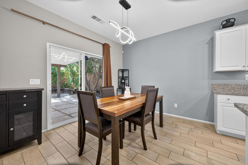42820 Gazapo Court