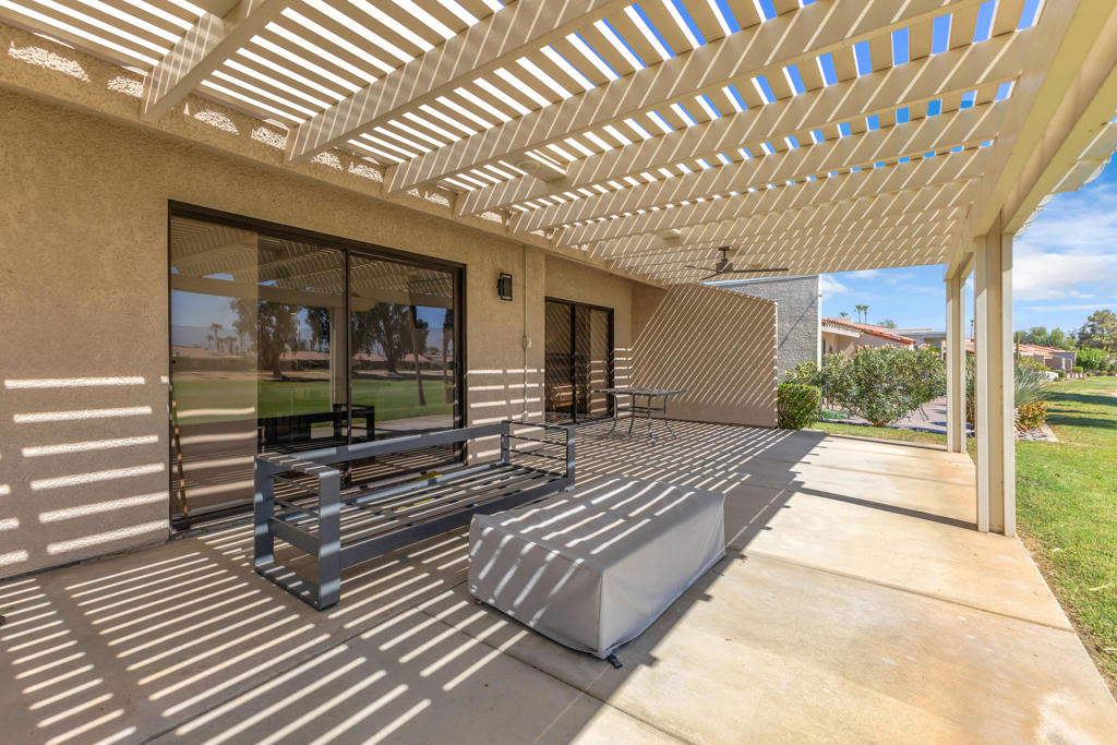 40432 Bay Hill Way