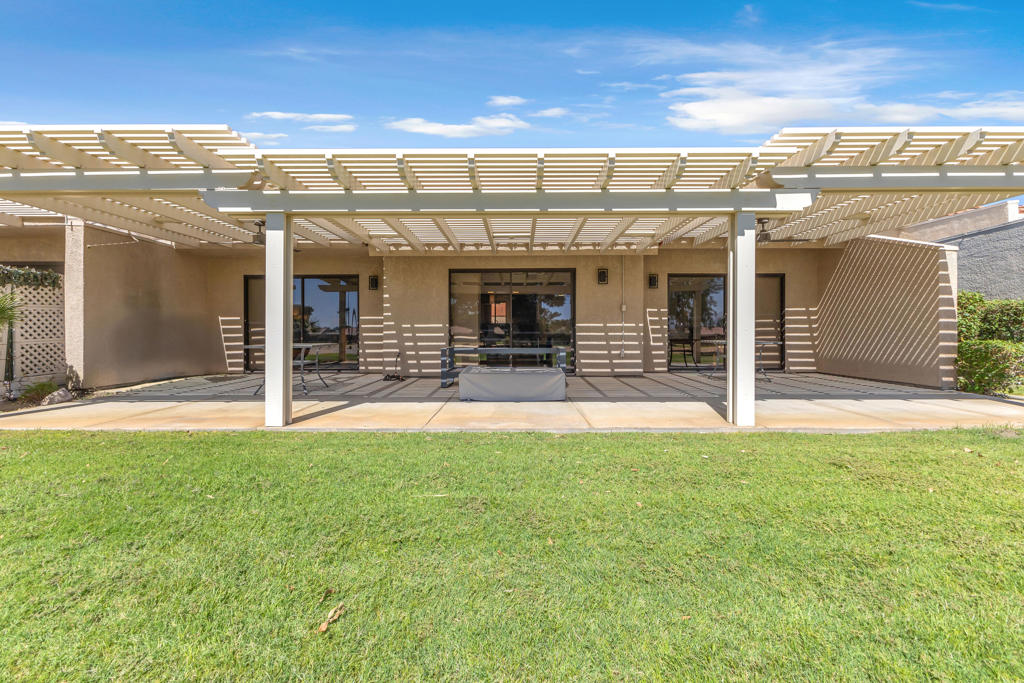 40432 Bay Hill Way
