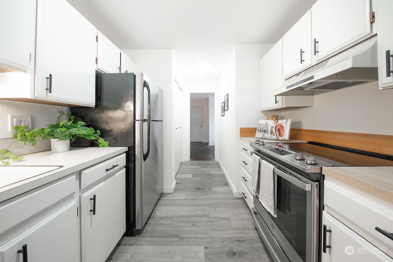 2510 W Bertona Street Unit: 212