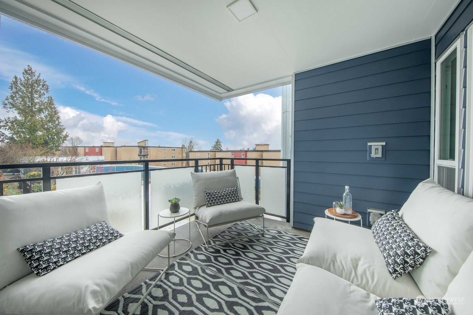 2510 W Bertona Street Unit: 212