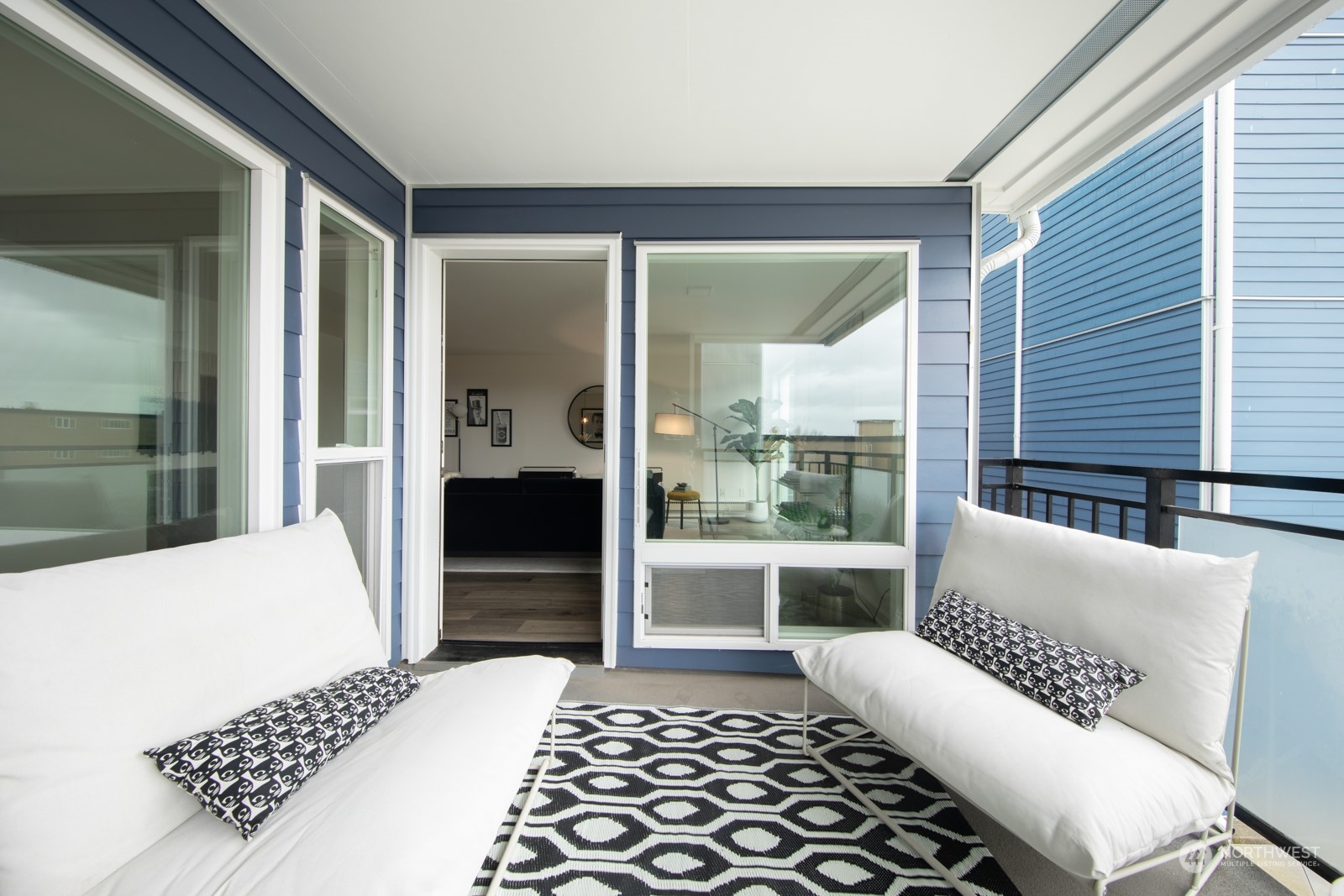 2510 W Bertona Street Unit: 212
