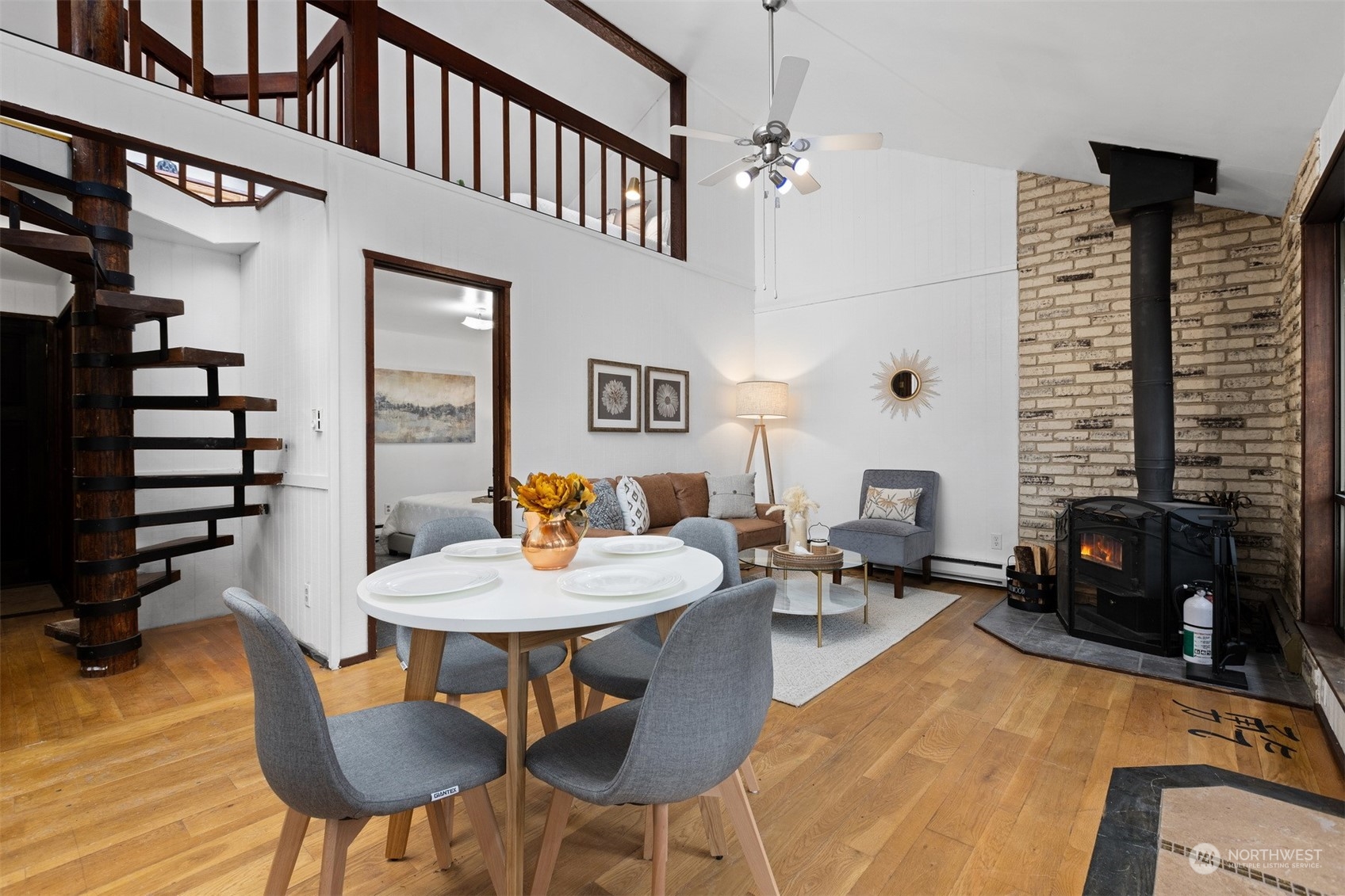 16 Sandalwood Circle