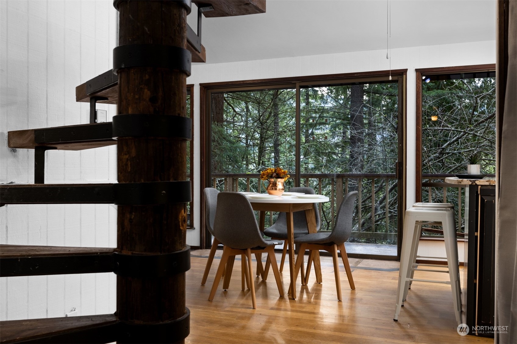 16 Sandalwood Circle